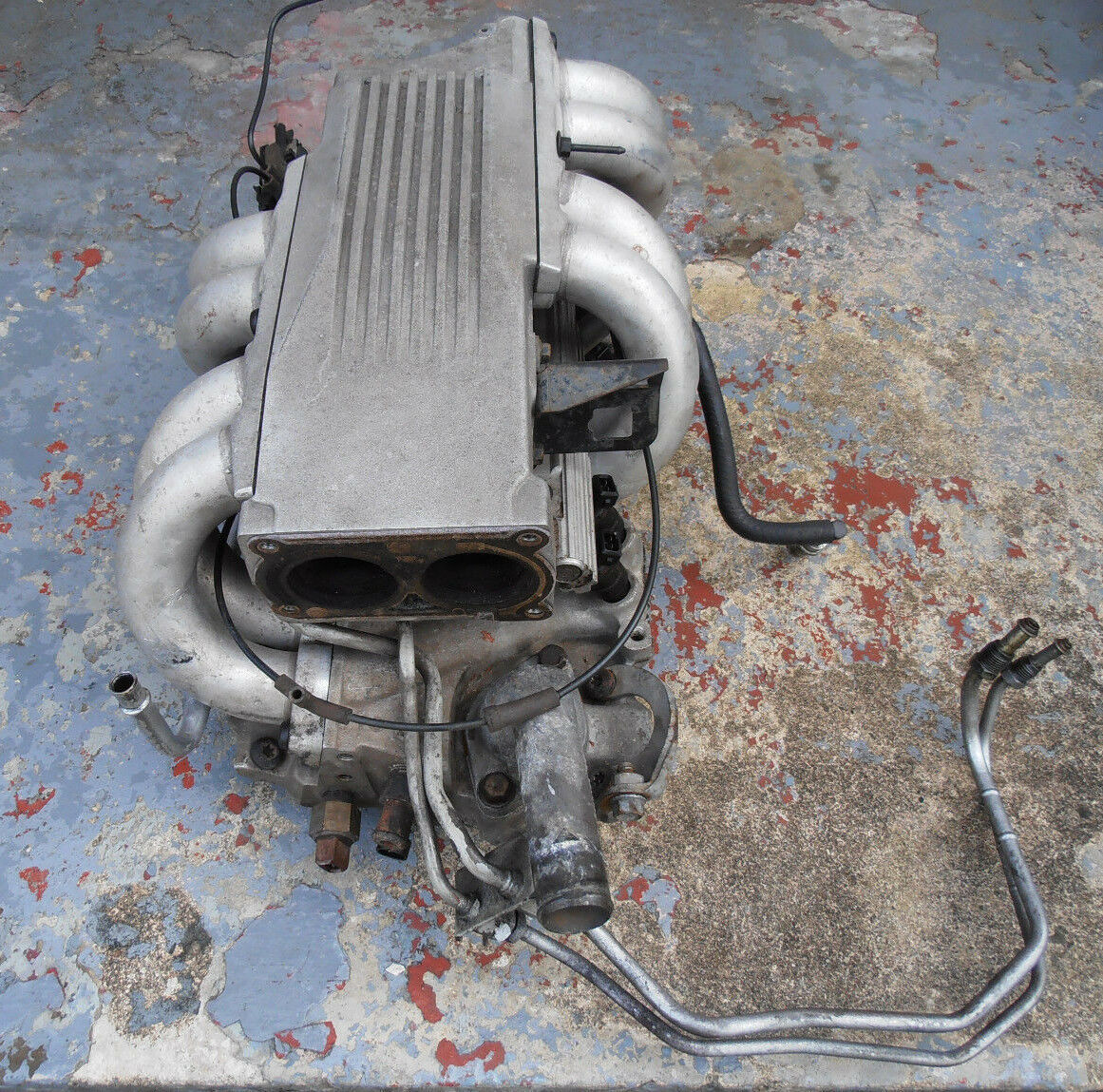 8592 TPI Tuned Port Injection Intake Manifold Camaro Corvette Runners