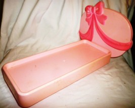 Vintage 1979 Mattel Sweet Rose Barbie Dollhouse Pink Bed - $15.68