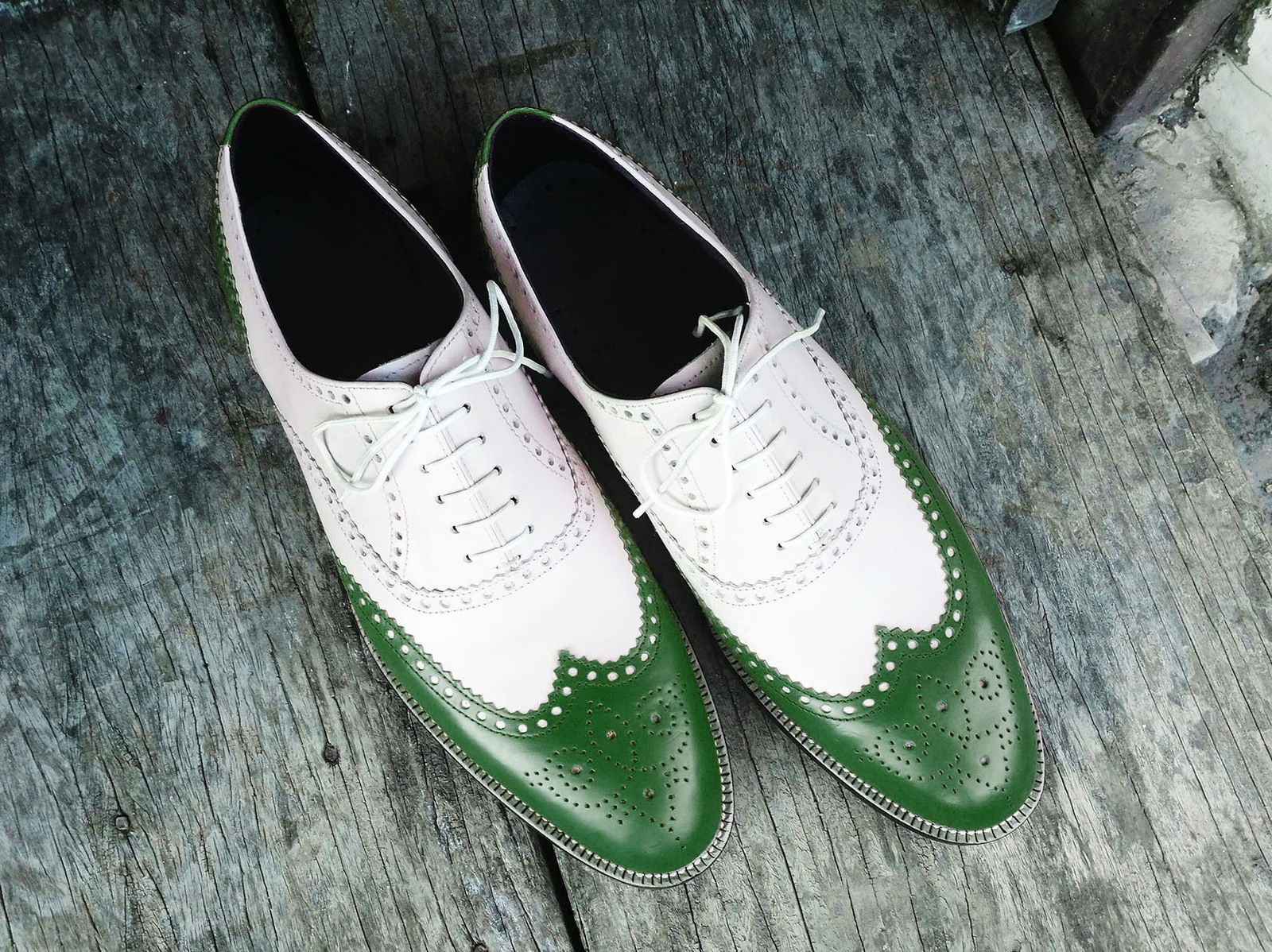 Oxford Leather Shoes Two Tone Green White Premium Quality Wing Tip Brogue Toe