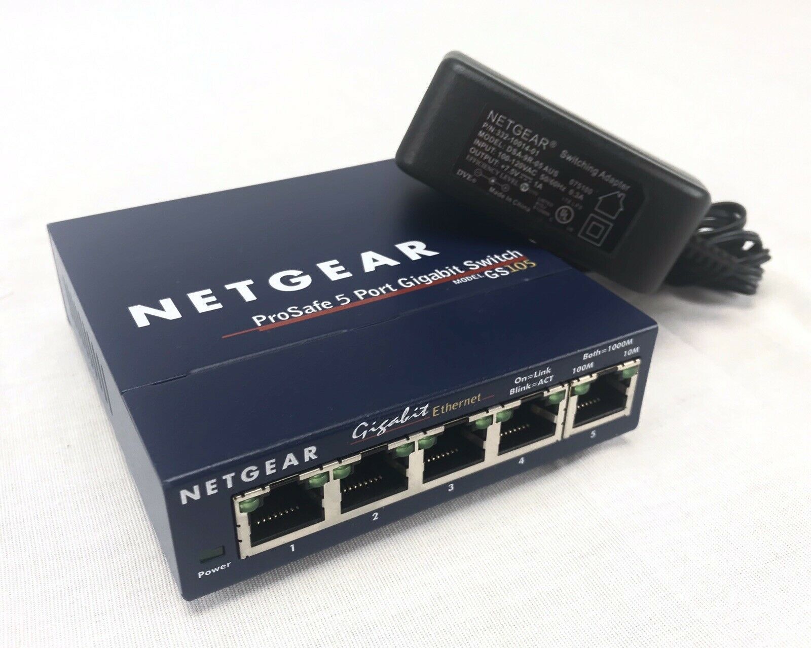 NETGEAR ProSafe GS105 5-port Gigabit Desktop Switch 10/100/1000 Mbps ...