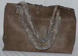 Simply Noelle Brand HB210 Taupe Color Womens Fringed Toggle Loop Closure Purse image 3