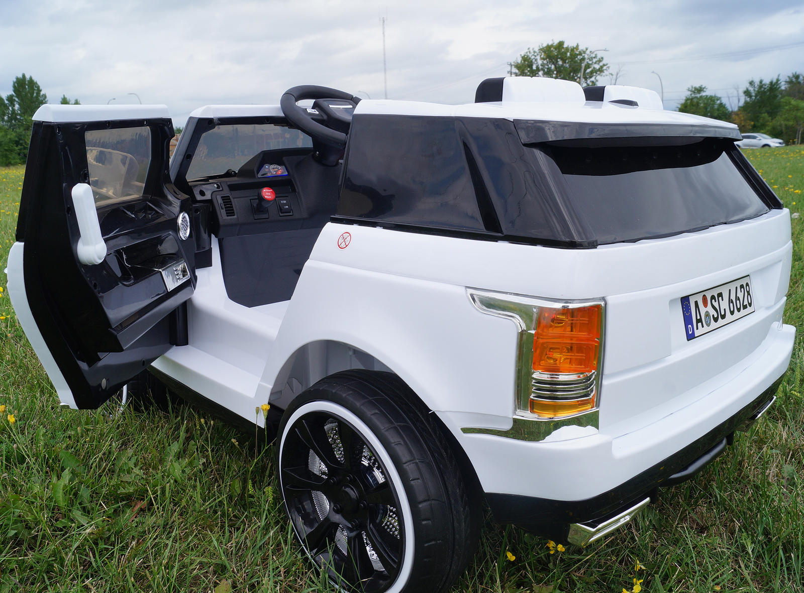 electric ride on range rover