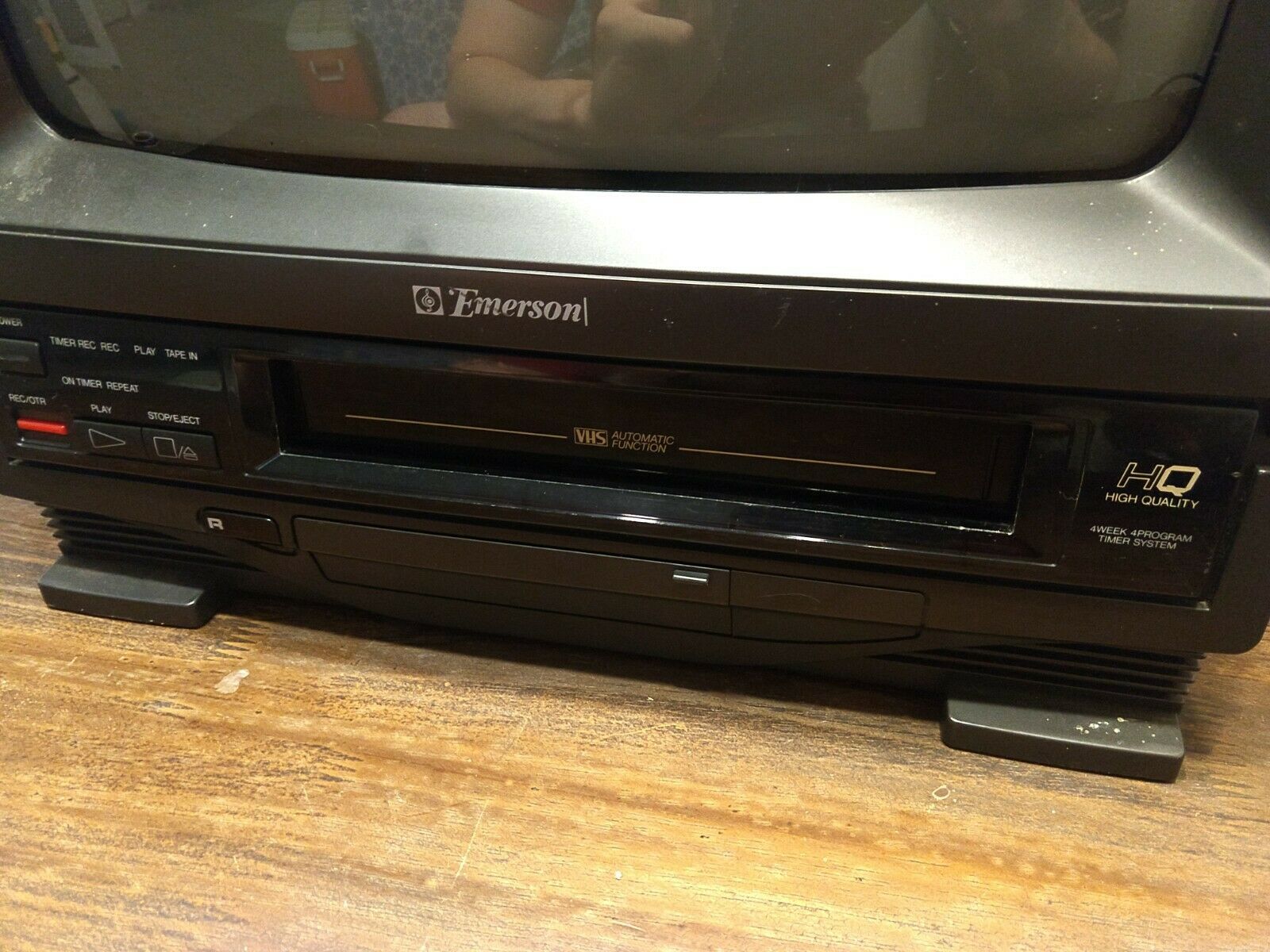 Emerson VT1320N TV VCR Combo Retro Gaming CRT VCR Unit Needs Repair TV Works! Televisions