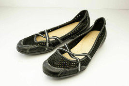 Naturalizer 8.5 Black Flats Women's Shoes - $32.00