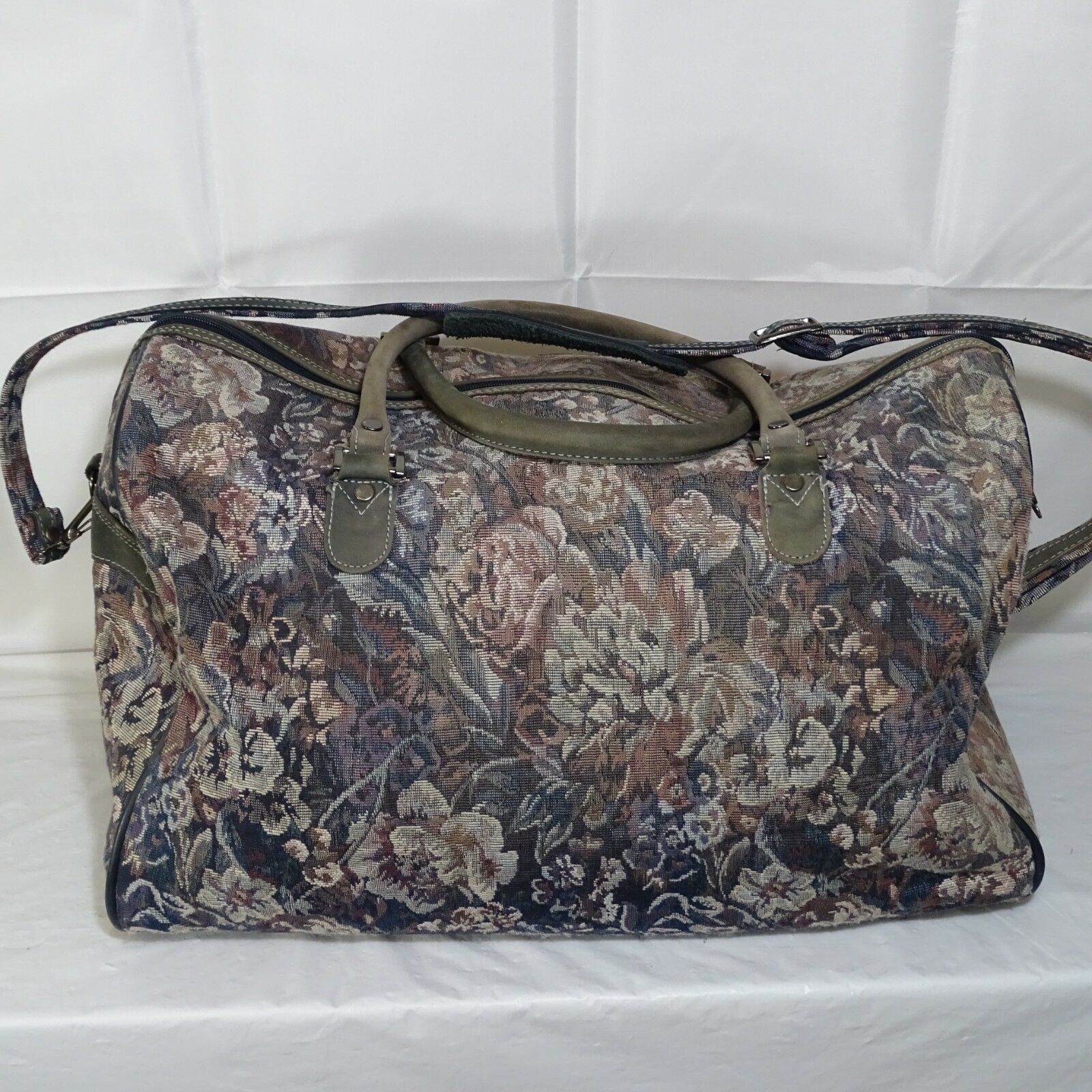 Vintage Protocol Tapestry Duffle Luggage Travel Bag Floral Multicolor