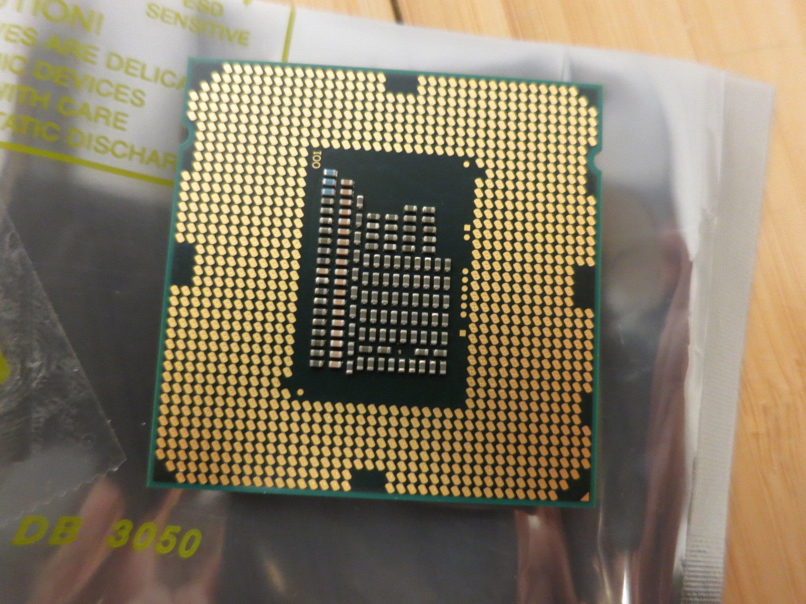 Процессор intel core i3 сокет. Процессор LGA 1155 i3 2100. Процессор Socket-1155 Intel Core i3-2100, 3,1 ГГЦ. Core i3 2100 сокет. Интел i3 сокет 1155.