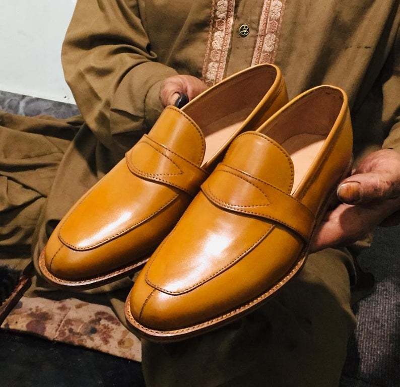 New Handmade Pure Tan Leather Stylish Loafer Shoes for Men's