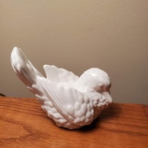 Ceramic Dove Figurine, Vintage White Bird Collectible Figure, Hand Crafted image 2