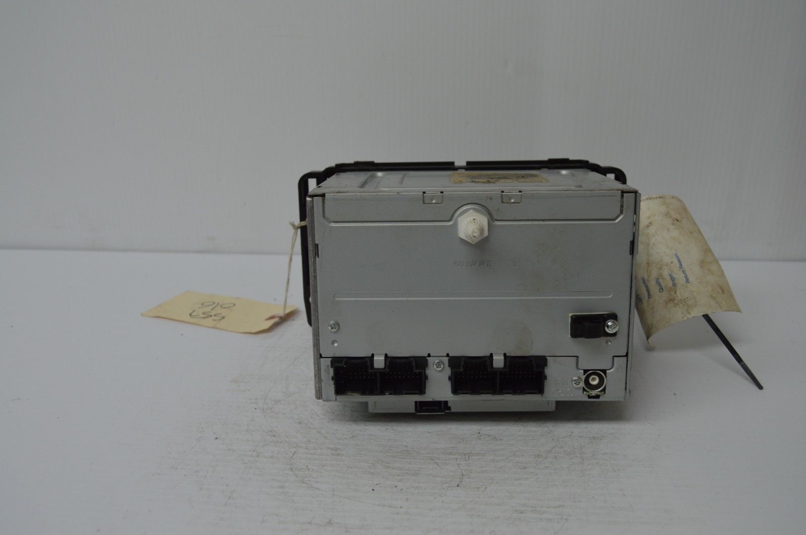 2011 2012 GMC ACADIA RADIO CD PLAYER OEM RADIO 20940024 TESTED S57016