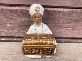 Vtg Enesco Sitting Gypsy Ceramic Trinket Box W Treasure Chest - $39.55