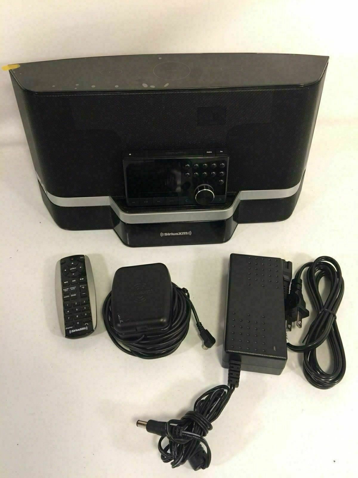 Sirius XM Radio Portable Speaker Dock Model SXABB2 With Remote Receiver