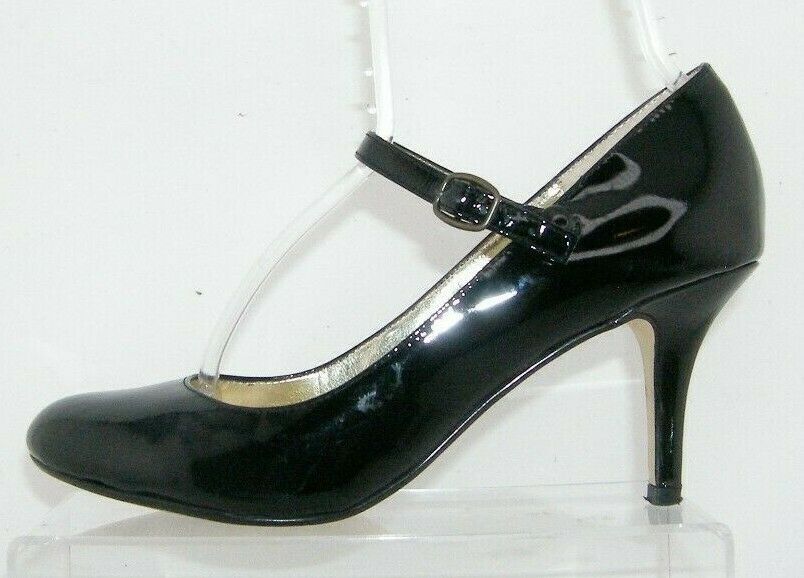 Steve Madden 'Luvvy' black patent leather mary jane round toe heels 8.5M 7229 - Heels