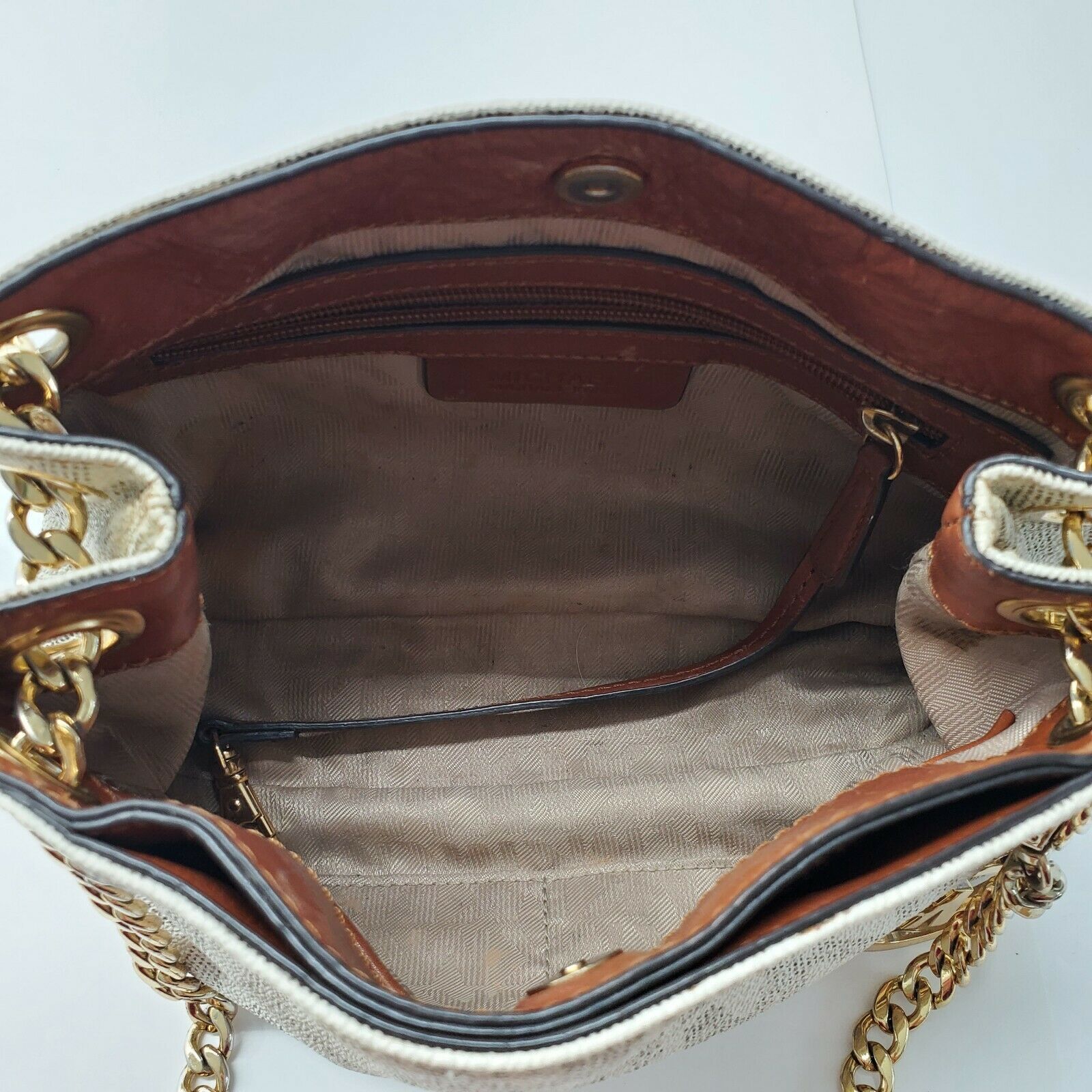 Michael Kors Jet Set Signature Chain Strap Cross Body Purse Cream