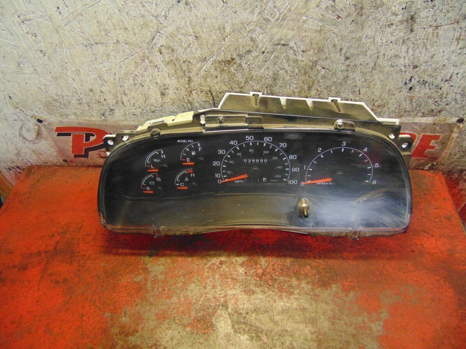 99 00 01 Ford F350 F250 speedometer and similar items