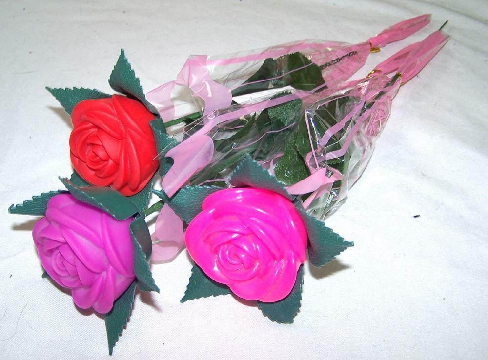 12 LIGHT UP CHANGE COLOR FLOWER ROSES novelty battery operated fake rose flowers
