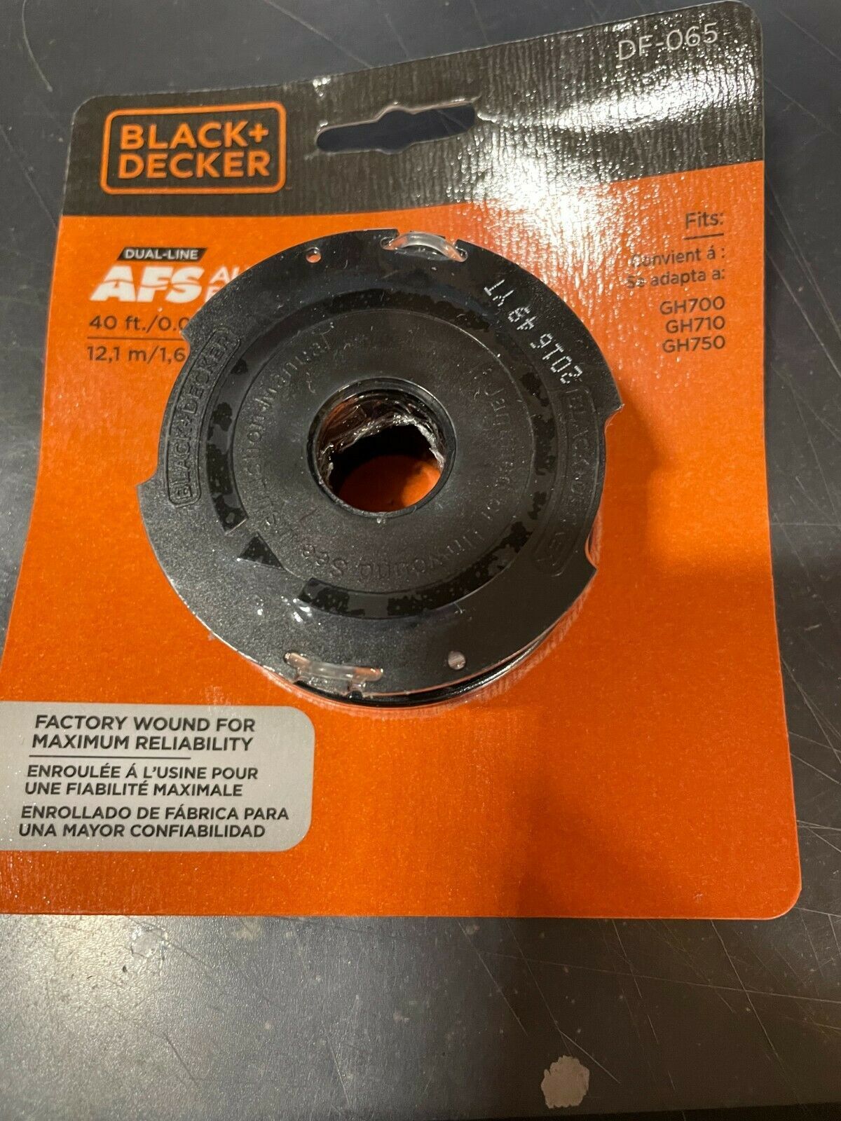 Black & Decker Automatic Feed Spool DF065 40ft Dual Line AFS GH700