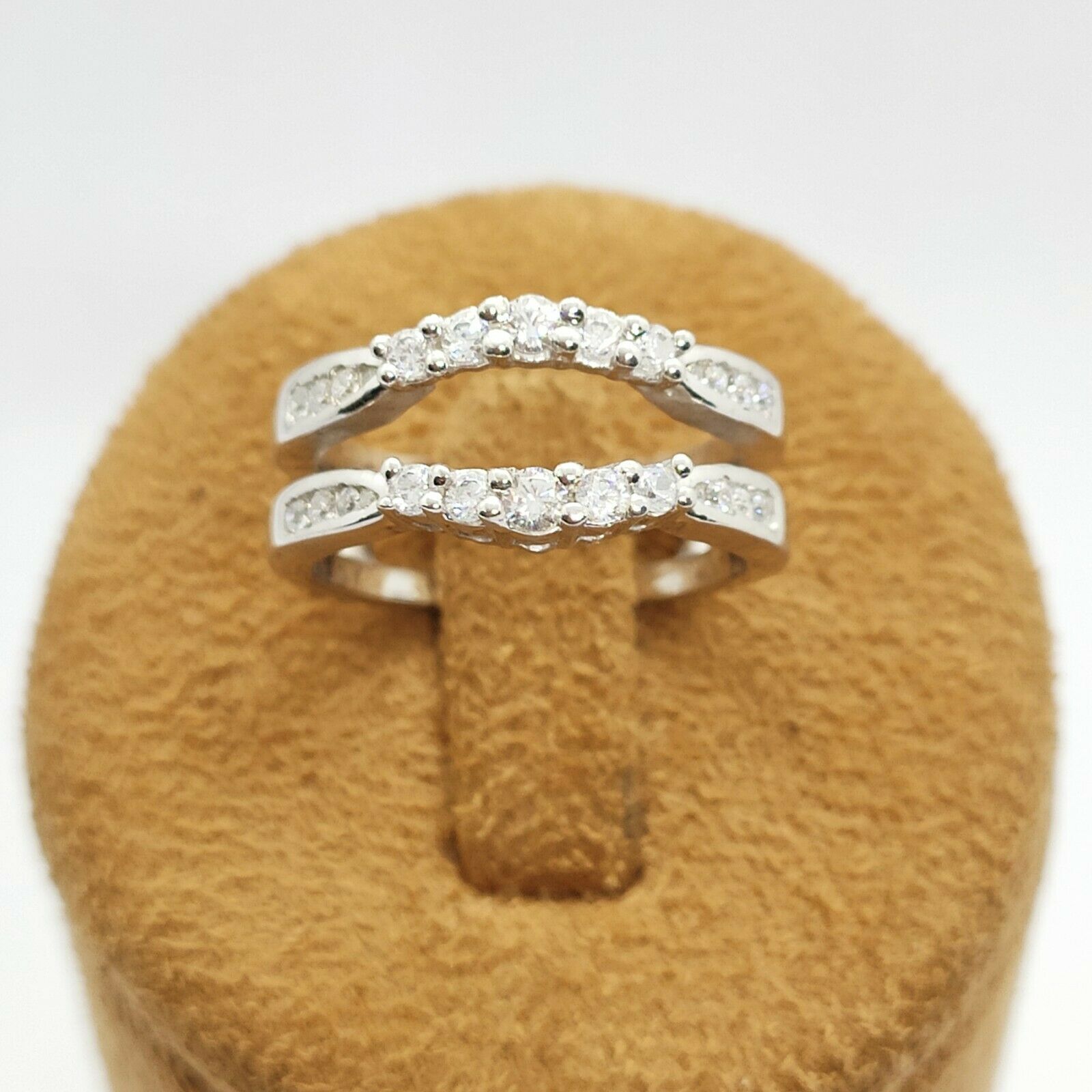2.60CT Round Cut Moissanite Diamond Solitaire Engagement Ring 14K Yellow Gold FN 