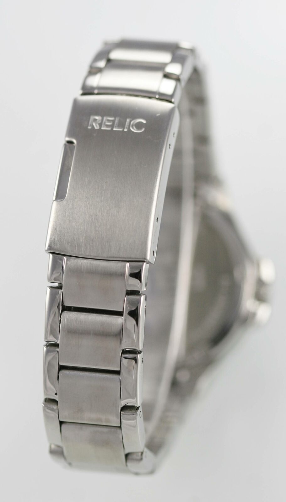 relic wet mens watch
