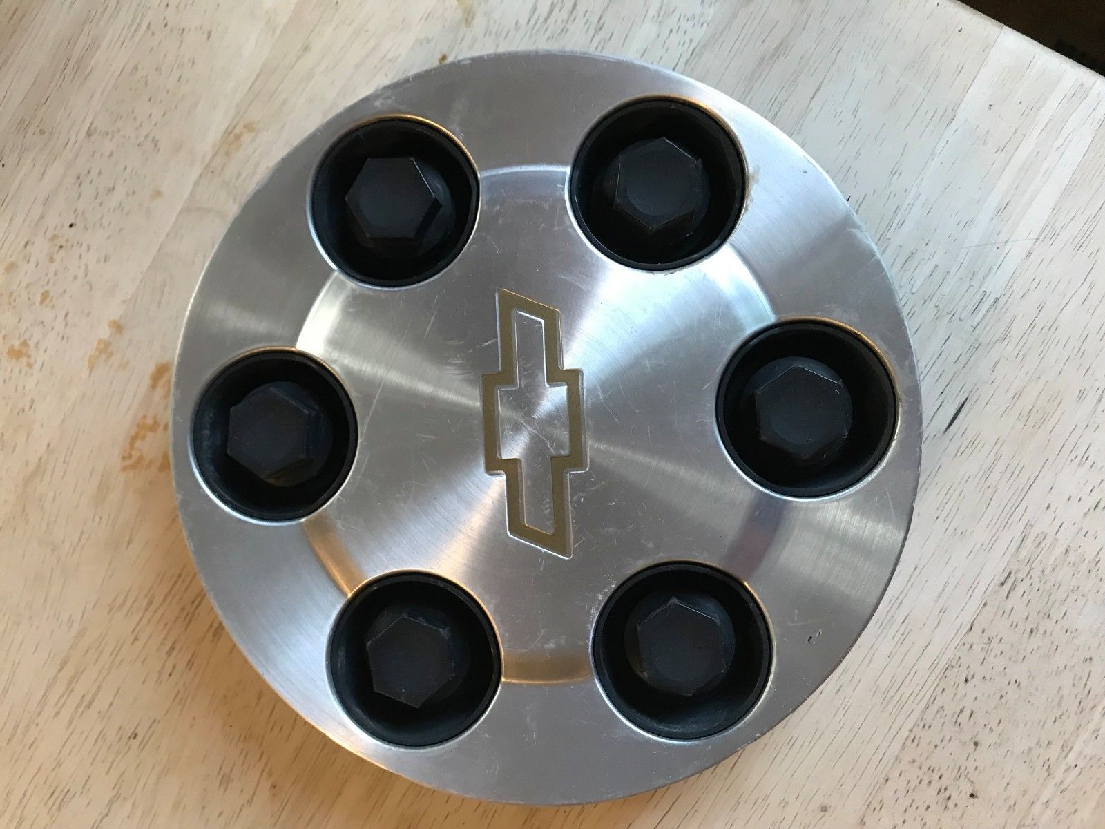 Chevy Wheel Center Caps 1500