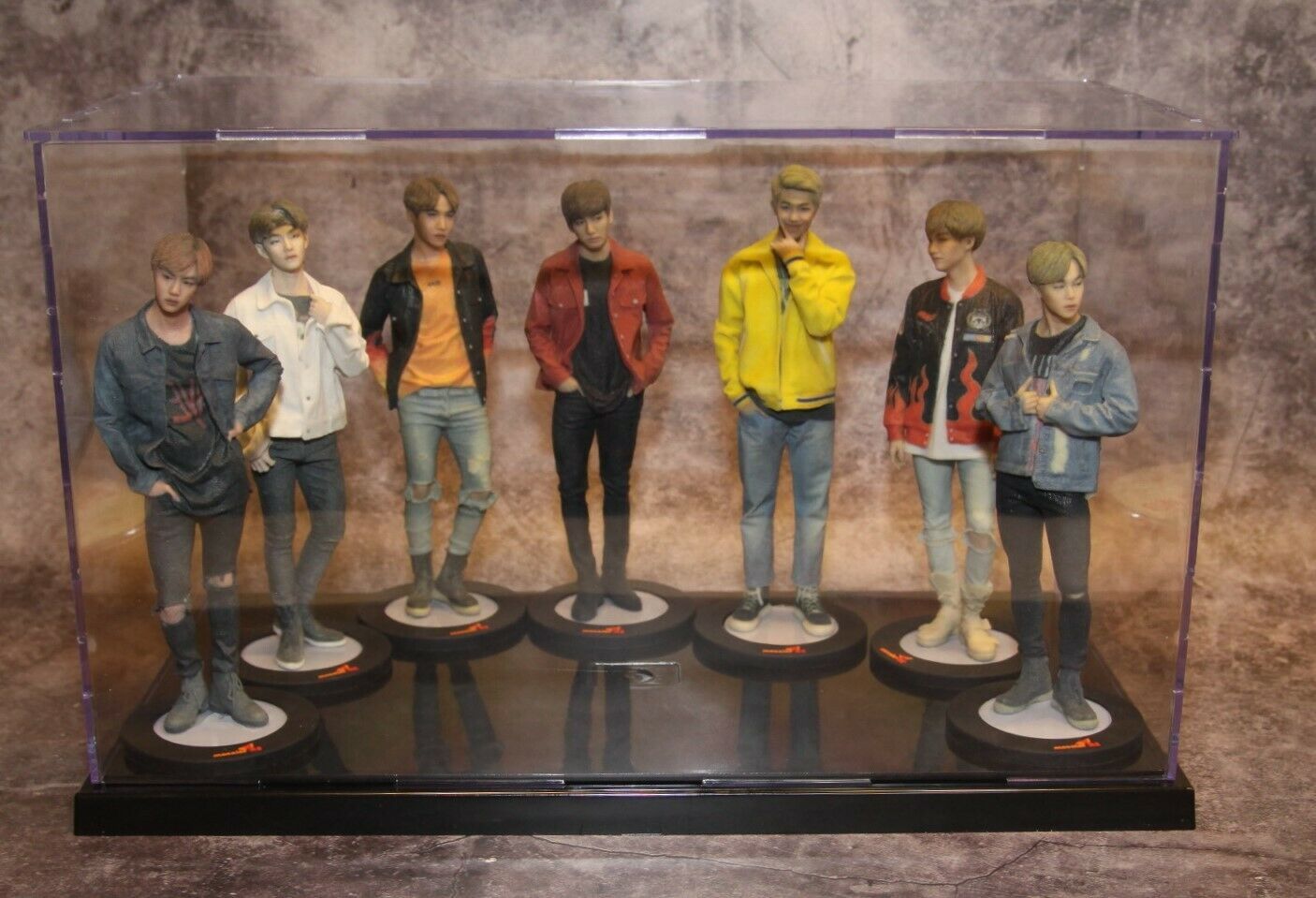 bts idol figure