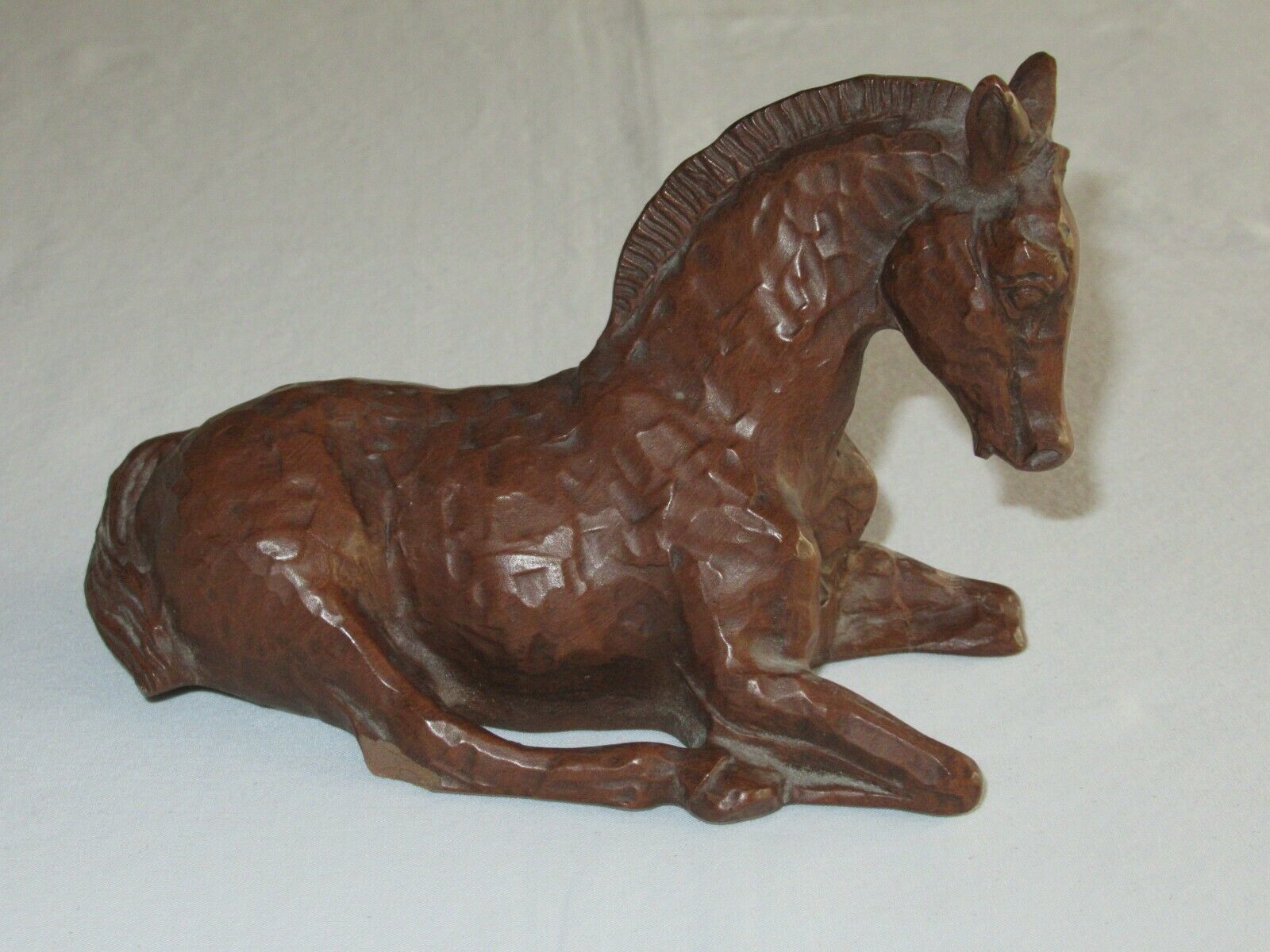VTG Red Mill Mfg Horse Foal Figurine Crushed Pecan Shell Resin USA