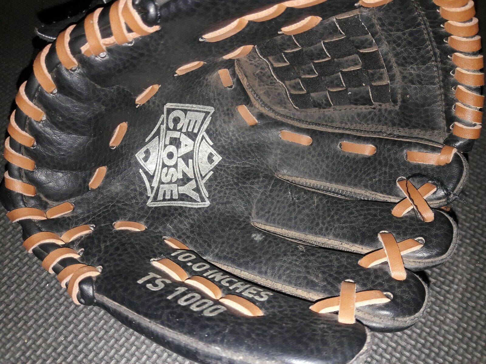 adidas easy close baseball glove