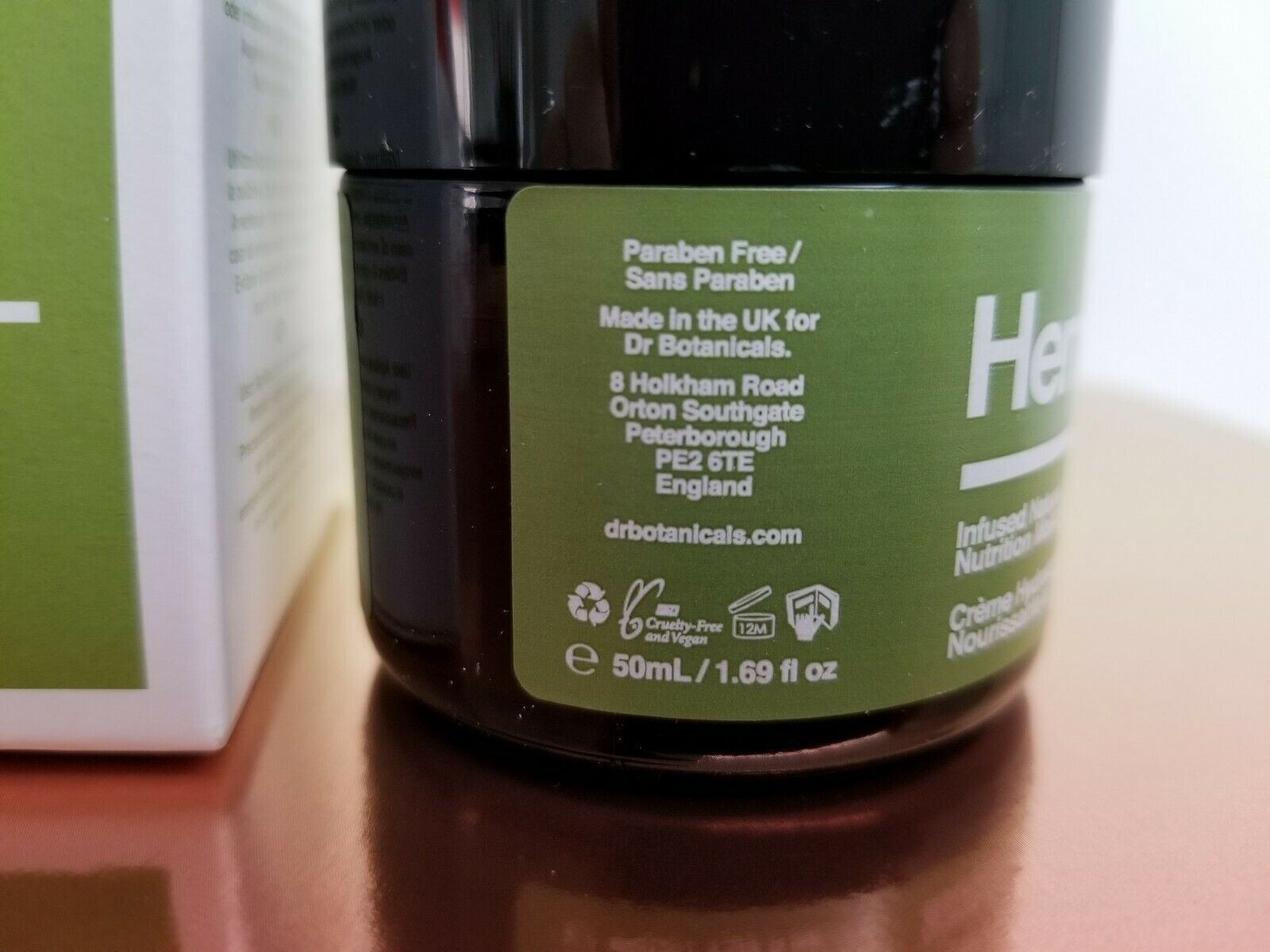 DR BOTANICALS HEMP INFUSED NATURAL NUTRITION MOISTURIZER FACE CREAM 1