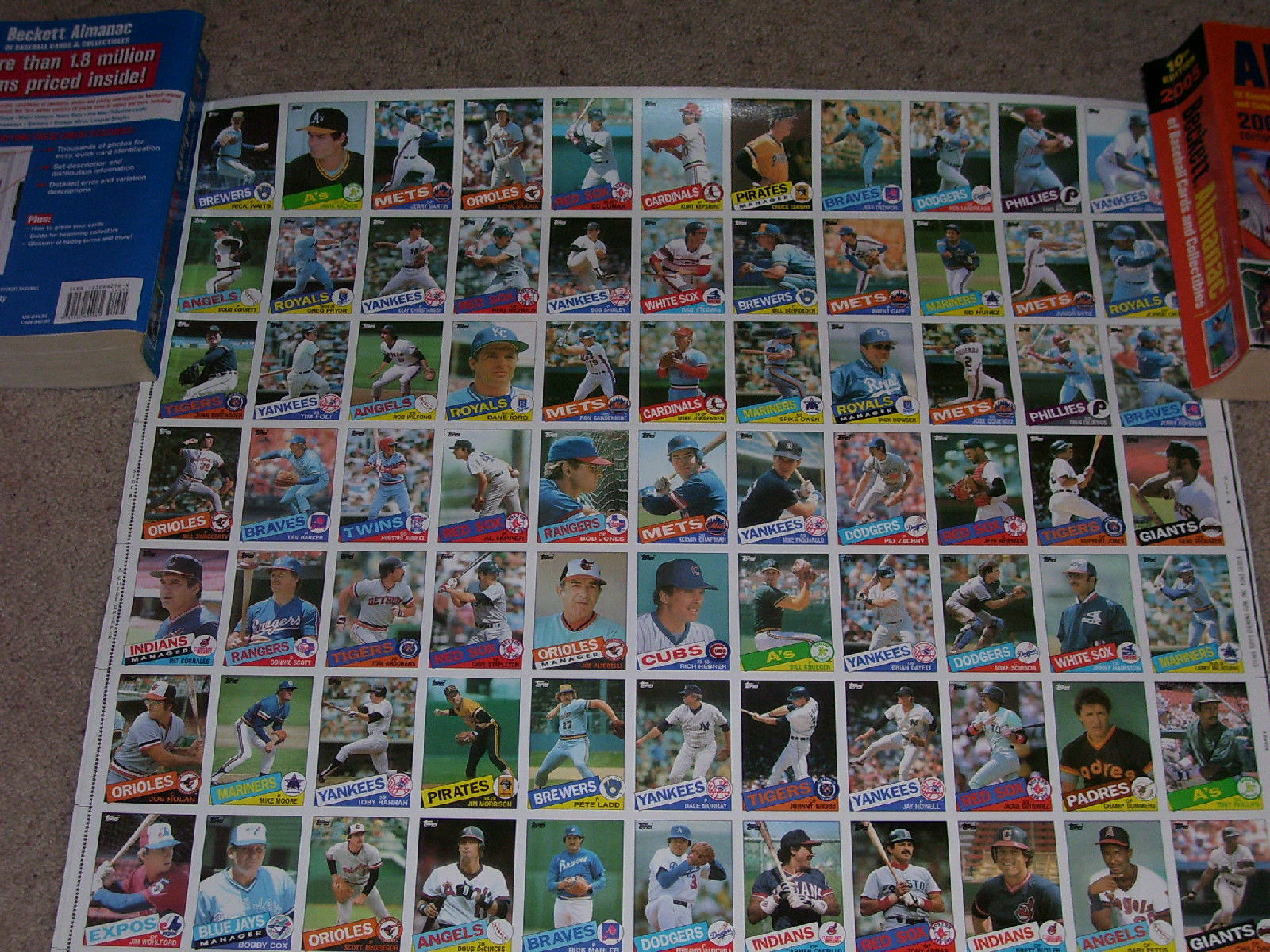 1985 Topps baseball cards/ Complete Uncut Sheet Set/ EX condition