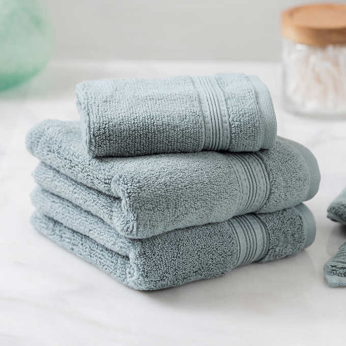 Charisma Soft Hygro Cotton Four piece Bath Towel Set Color Lt Green
