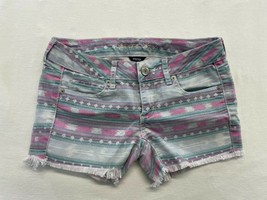 American Eagle Women&#39;s Aztec Print Shorts Size 2 Gray Pink Stretch Low Rise - $16.99