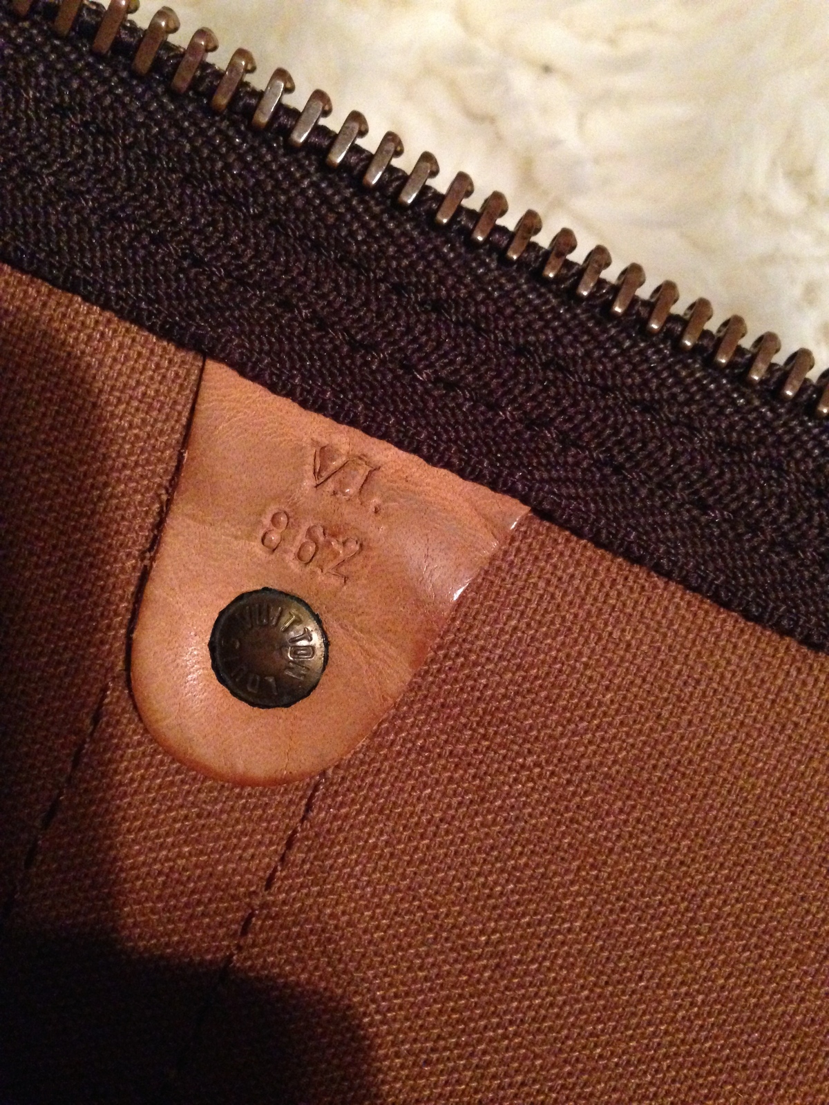 lv gym bag