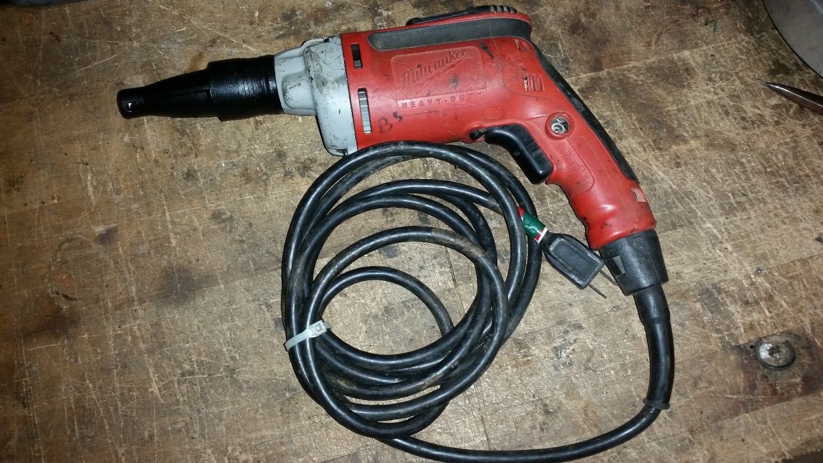 3 Best Corded Drywall Screw-guns