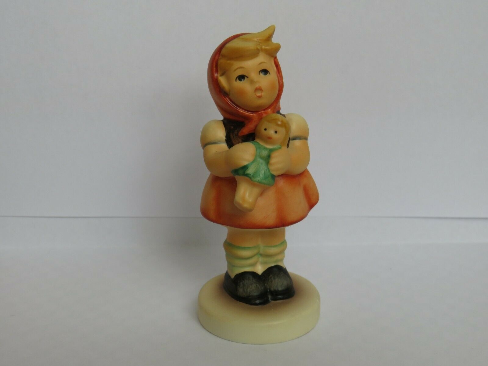 Goebel Hummel number 239/b Figure 1967 