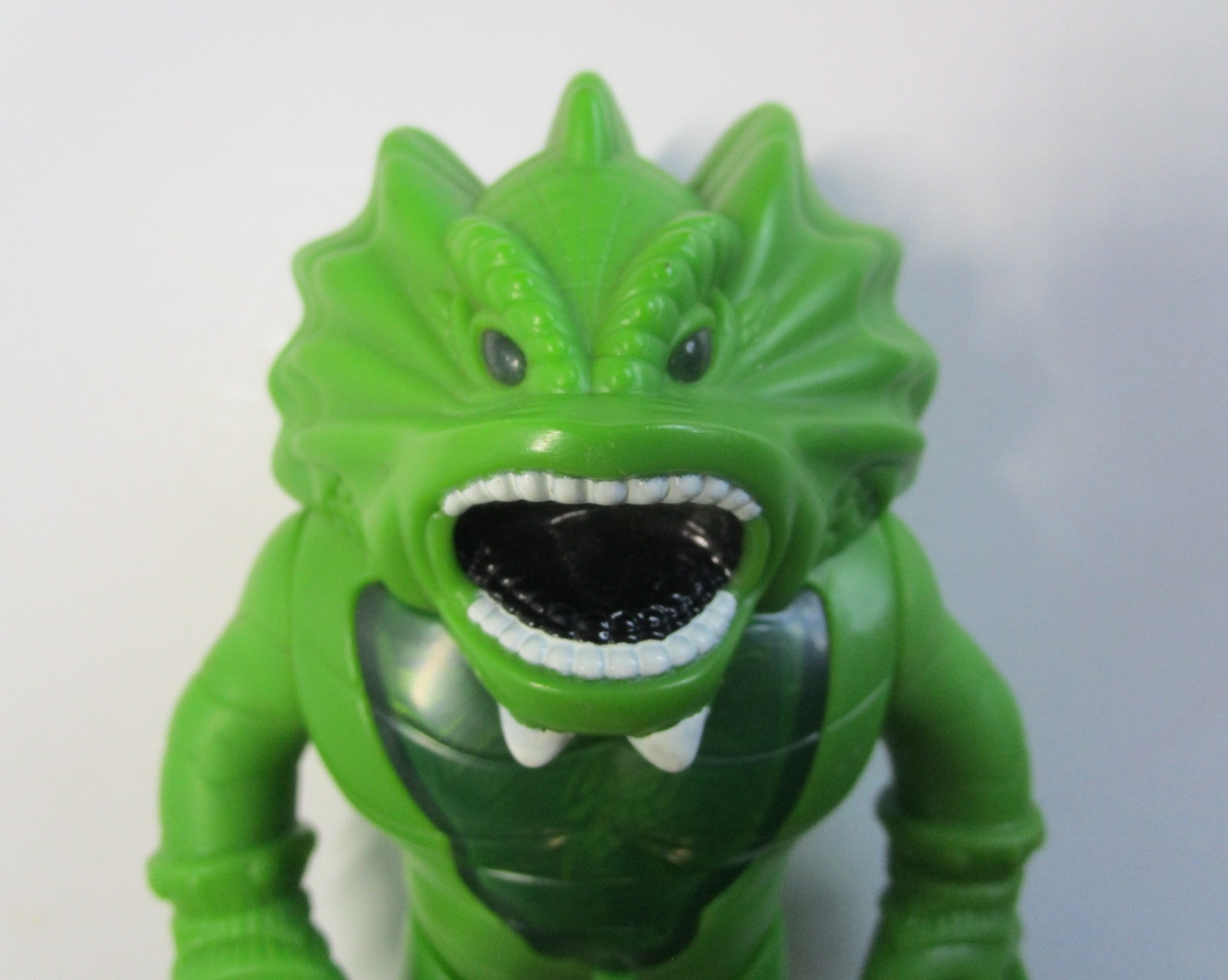 2003 McDonald's Toy Quest Stretch Screamer Green Swamp Monster Figure