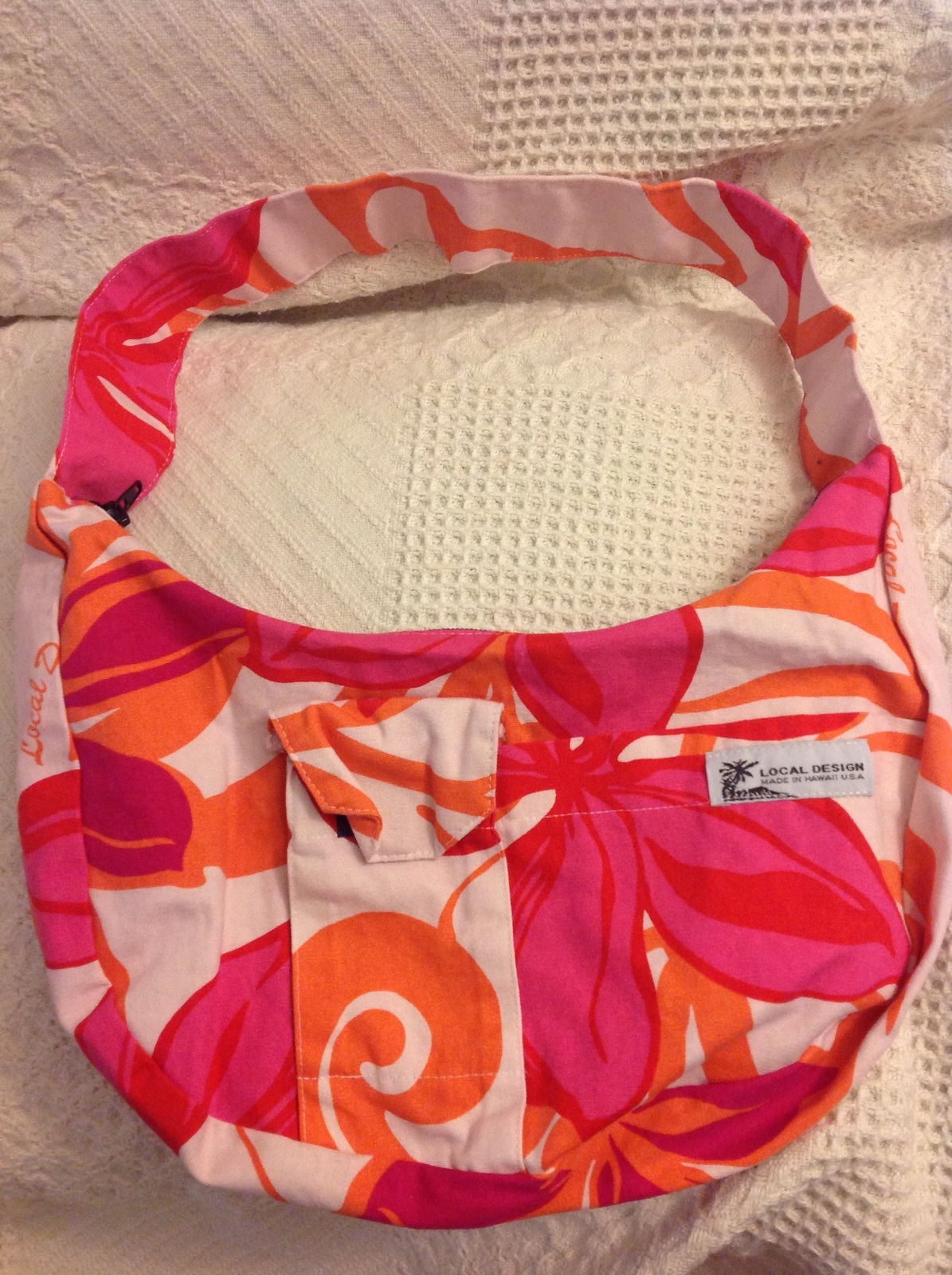 Local Design Made in Hawaii U.S.A. Hand Hobo Bag Red, Pink, Orange - Handbags & Purses