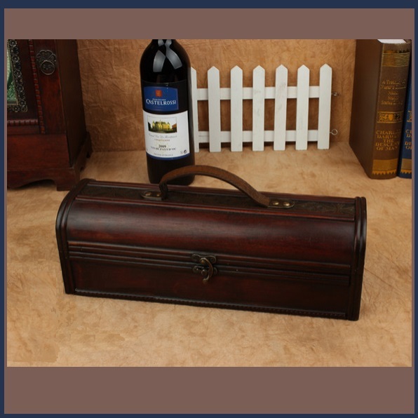 Vintage Wooden Wine Carry Case Present Box with Leather Straps and