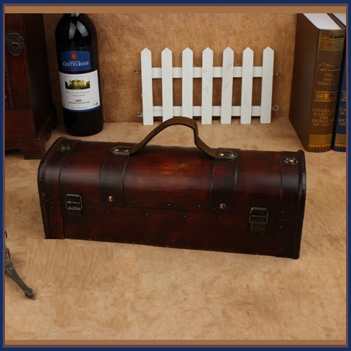 Vintage Wooden Wine Carry Case Present Box with Leather Straps and