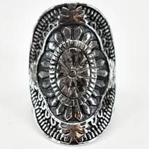 Bohemian Inspired Silver Tone Ornate Floral Flower Sunburst Oval Statement Ring