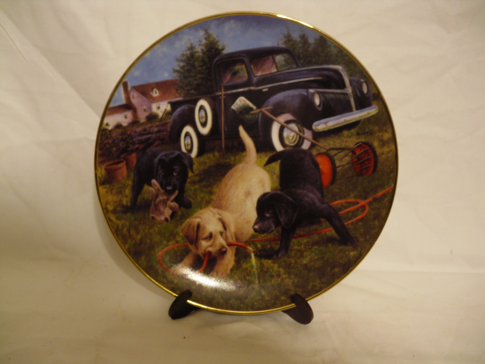 TWO FRANKLIN MINT DOG PLATES(EXCELLENT) - Collector Plates