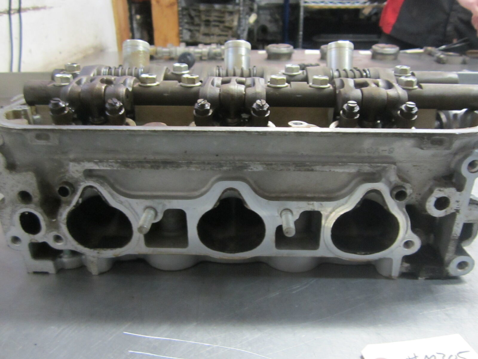M305 Left Cylinder Head 2006 Honda Accord 3.0 RCA9 Cylinder Heads & Parts