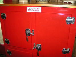 FIVE Drink Coca Cola Porcelain small Coke plaque s bz - Other Antiques