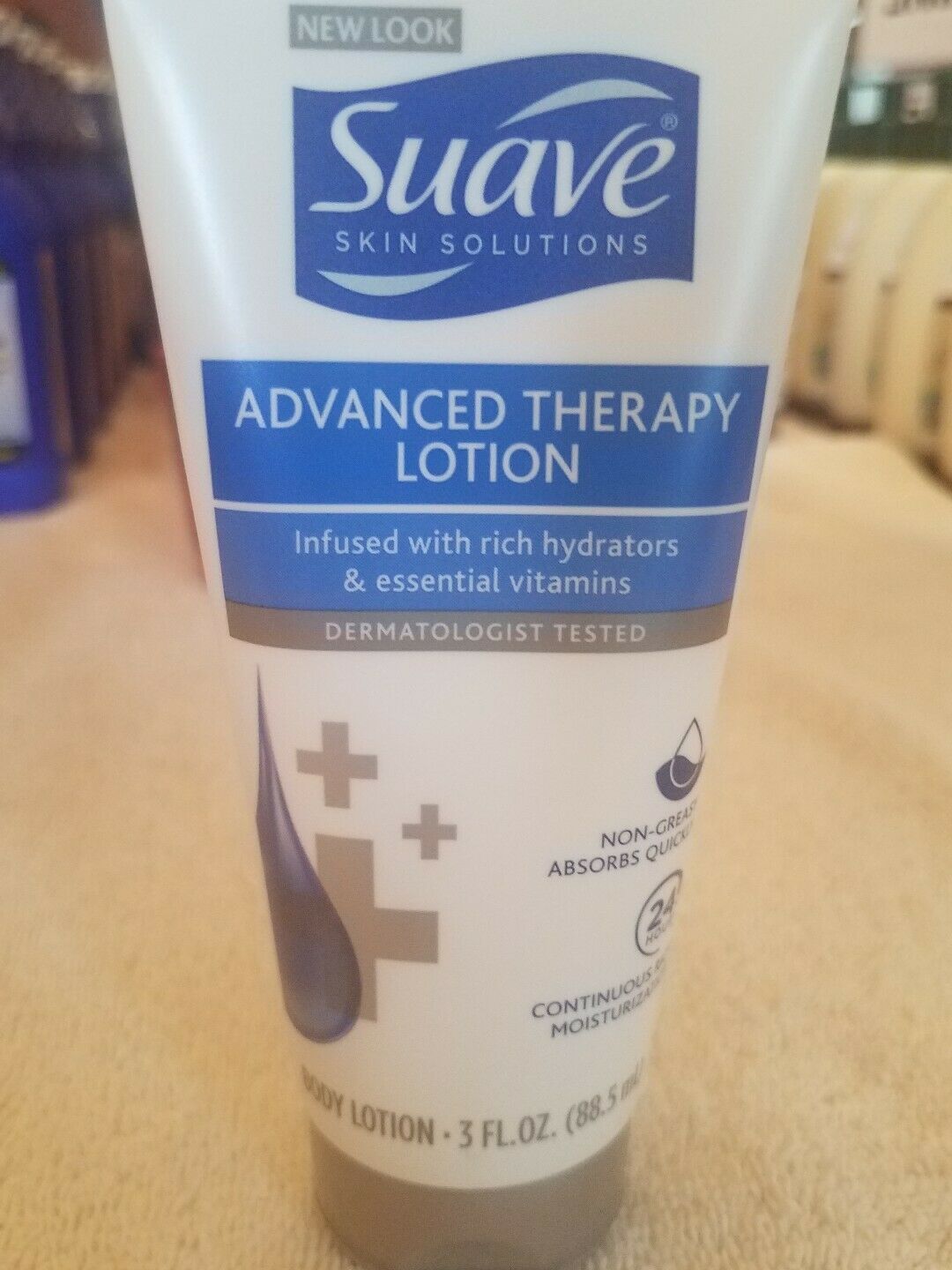Primary image for Suave Skin Solutions Body Lotion Advanced Therapy 3 oz