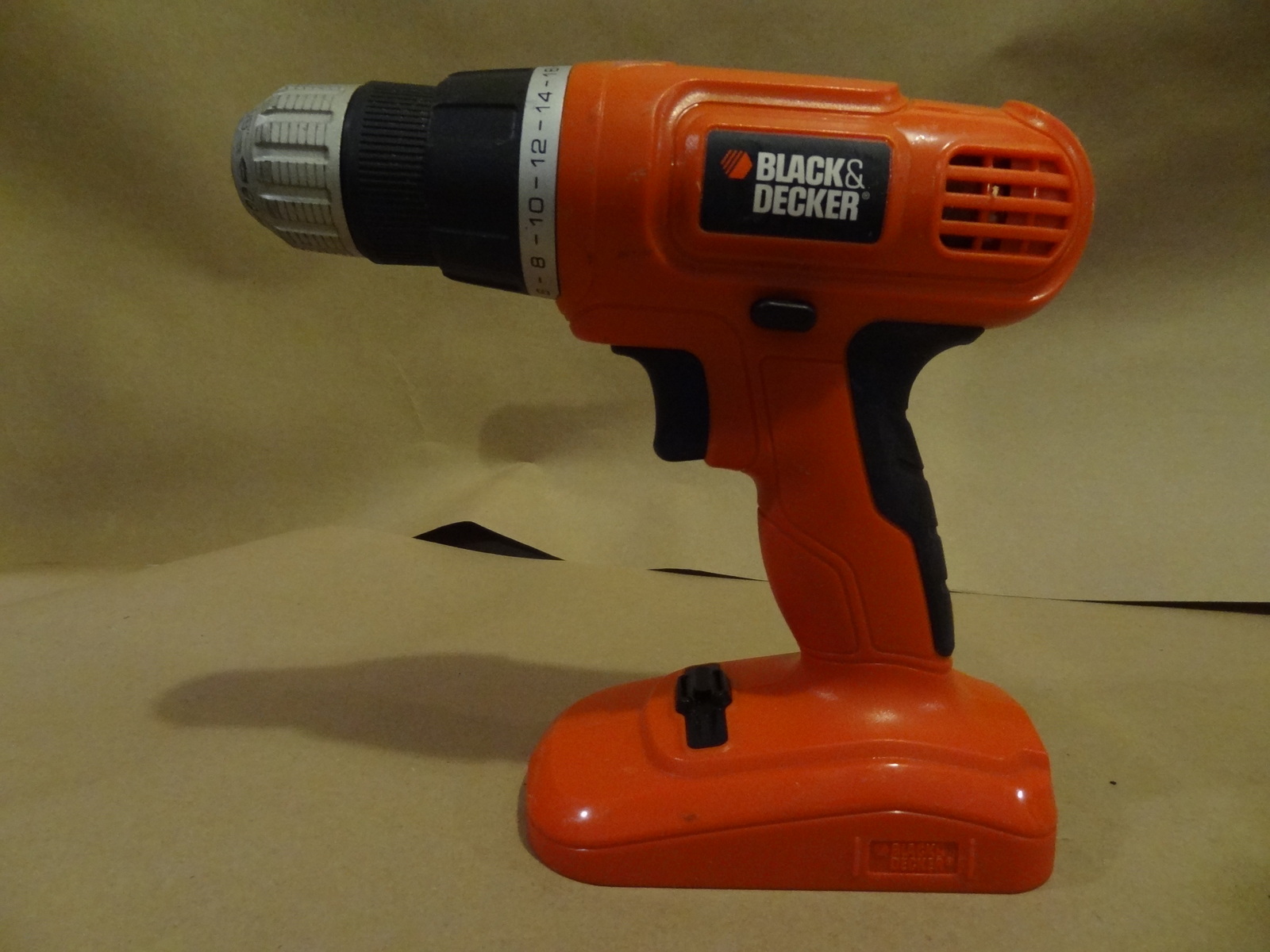 BLACK & DECKER CORDLESS DRILL GCO1800 WORKS WELL USED NICE 18V BARE ...