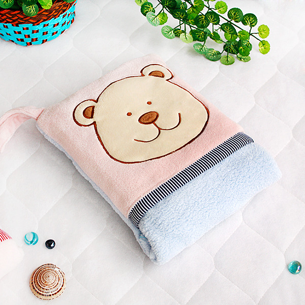 [Pink Bear] Fleece Throw Blanket Travel Pillow Blanket