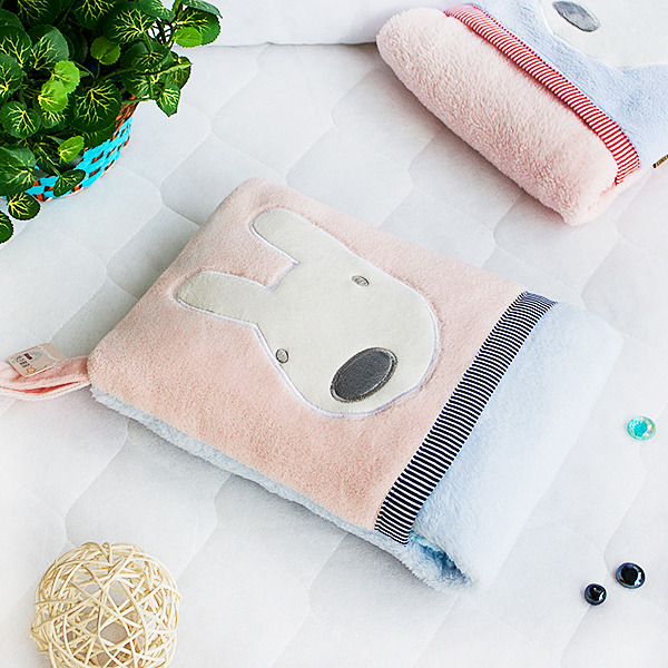 [Pink Rabbit] Fleece Throw Blanket Travel Pillow Blanket