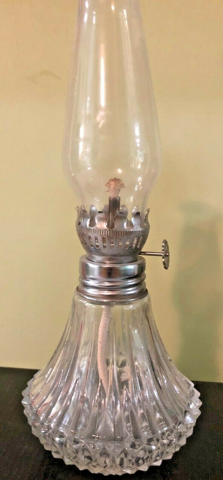 Vintage Lamplight Farms Diamond Cut Oil Lamp And 47 Similar Items Vintage Lamplight Farms Diamond Cut Oil Lamp And 47 Similar Items 57