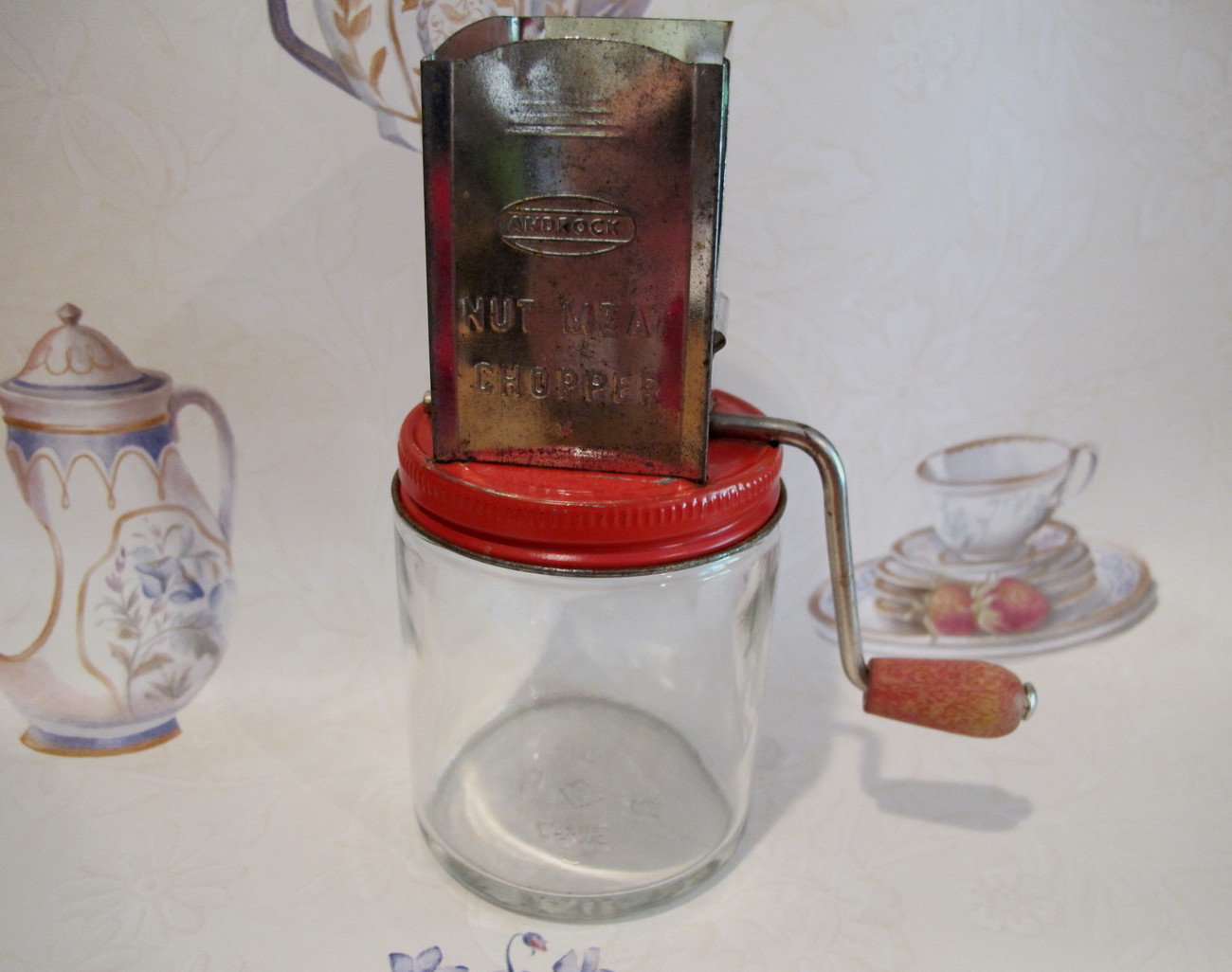 Androck Nut Meat Grinder,Vintage grinder Cookware Home & Living