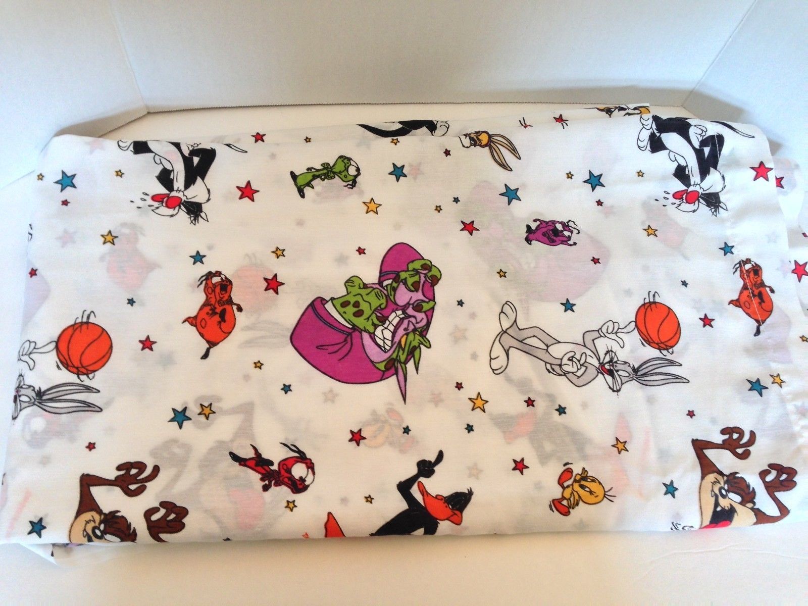 1996 Looney Tunes Space Jam Alien Twin Bed and 50 similar items