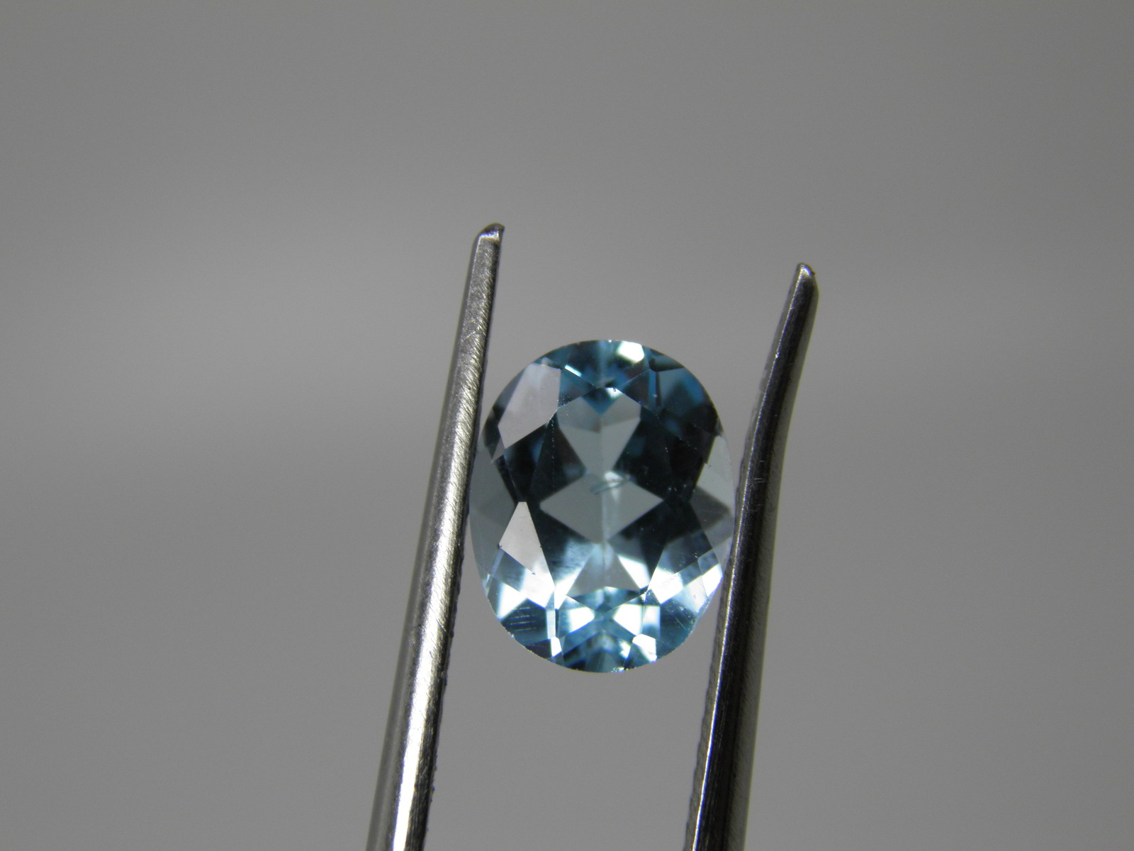 3.37ct Loose Oval Blue Topaz Calibrated 10x8mm - Topaz