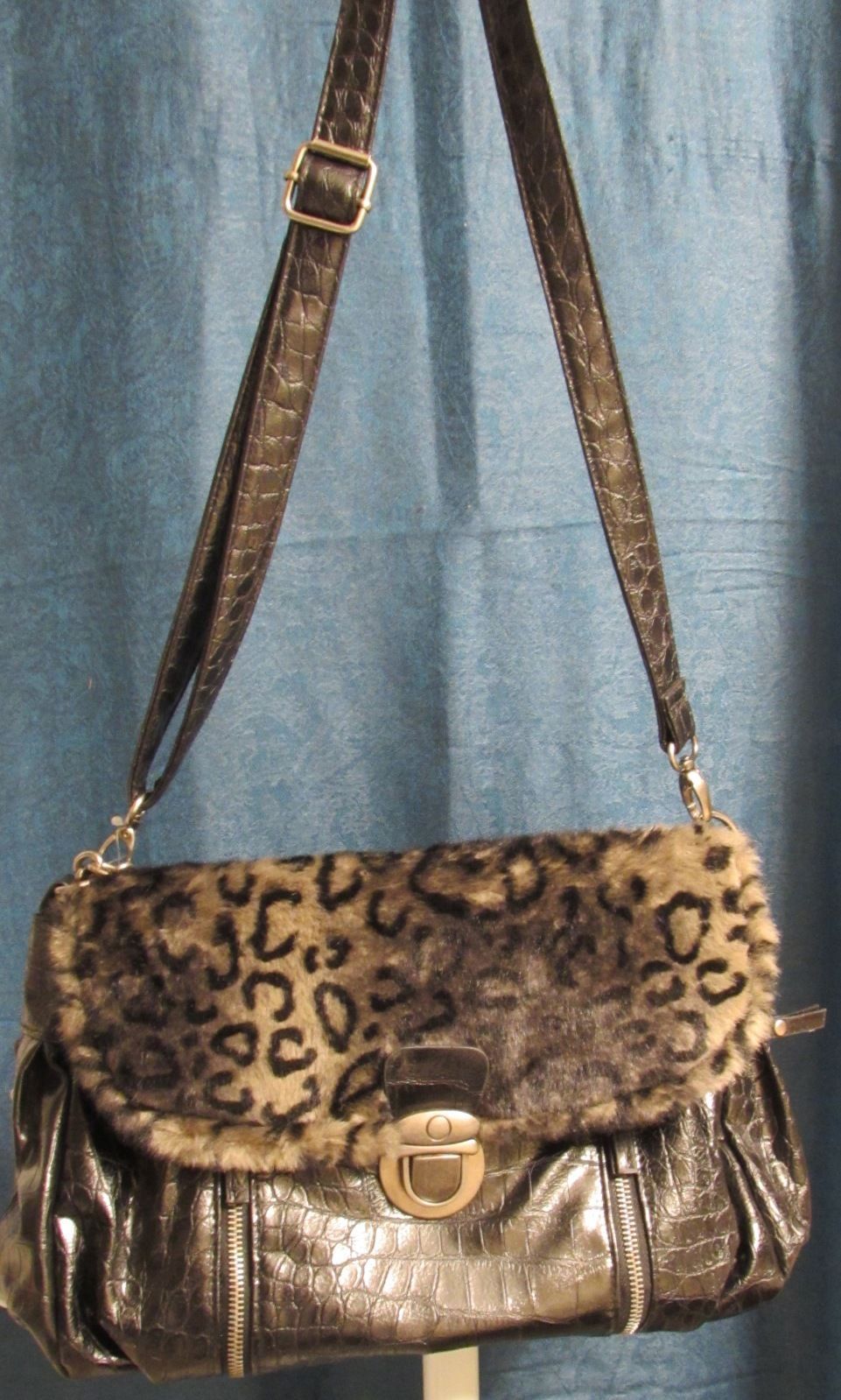 Bueno Women's Faux Leather Satchel/Shoulder Bag with Faux Fur Flap ...